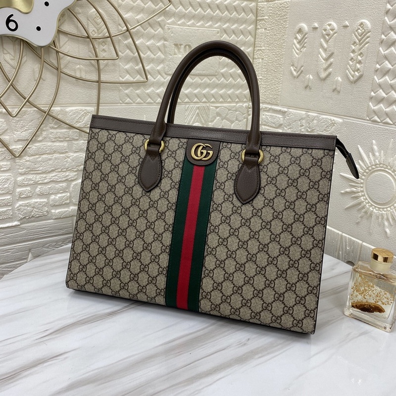 Gucci Handbags 277